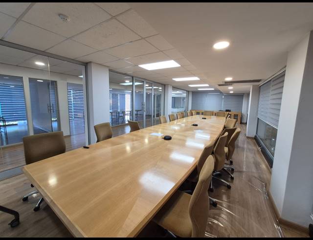 799M² OFFICE TO LET IN RIVONIA